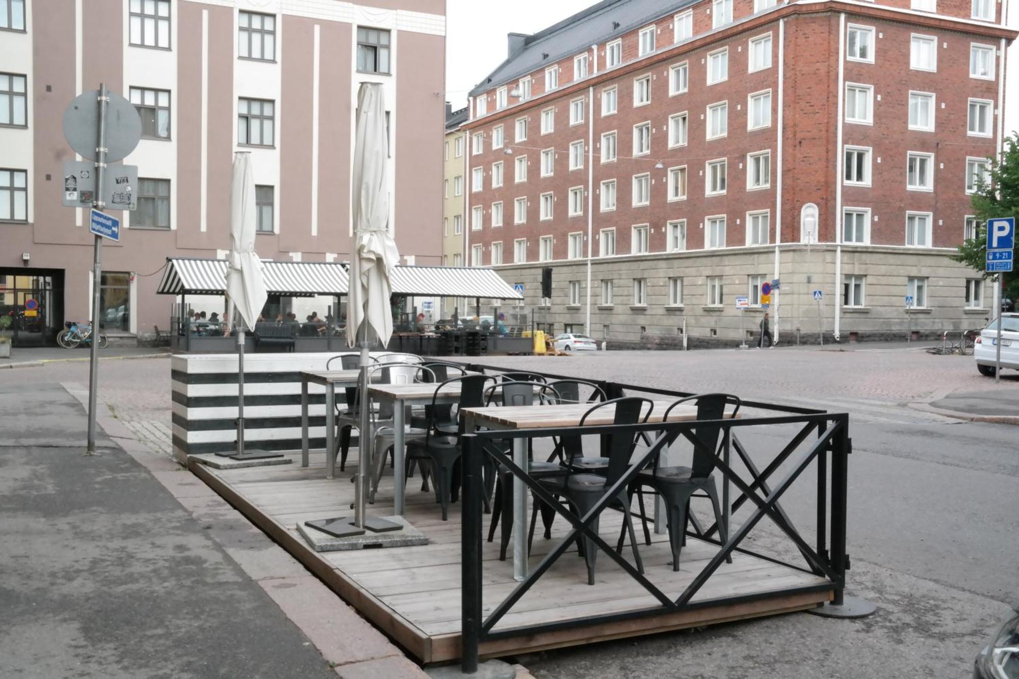 Modern Equipped Studio In Vibrant Kallio, Near Transit & Dining Spots 赫尔辛基 外观 照片